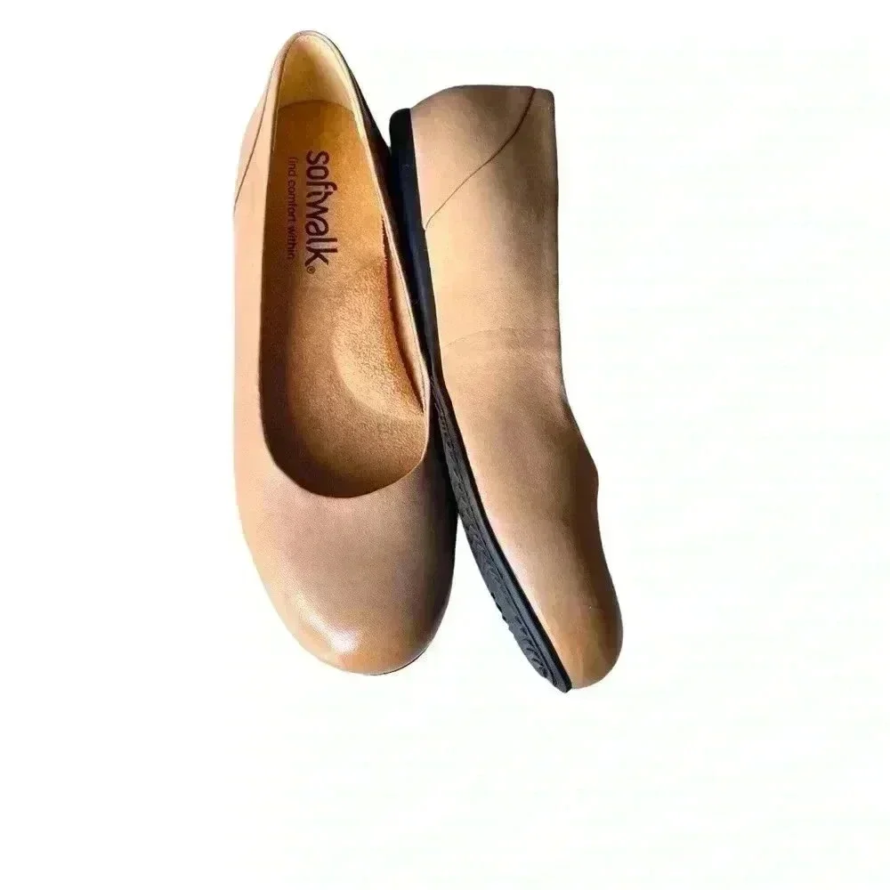SOFTWALK •WOMEN’S TAUPE ROUND TOE FLATS•SIZE 8•NEW NO BOX